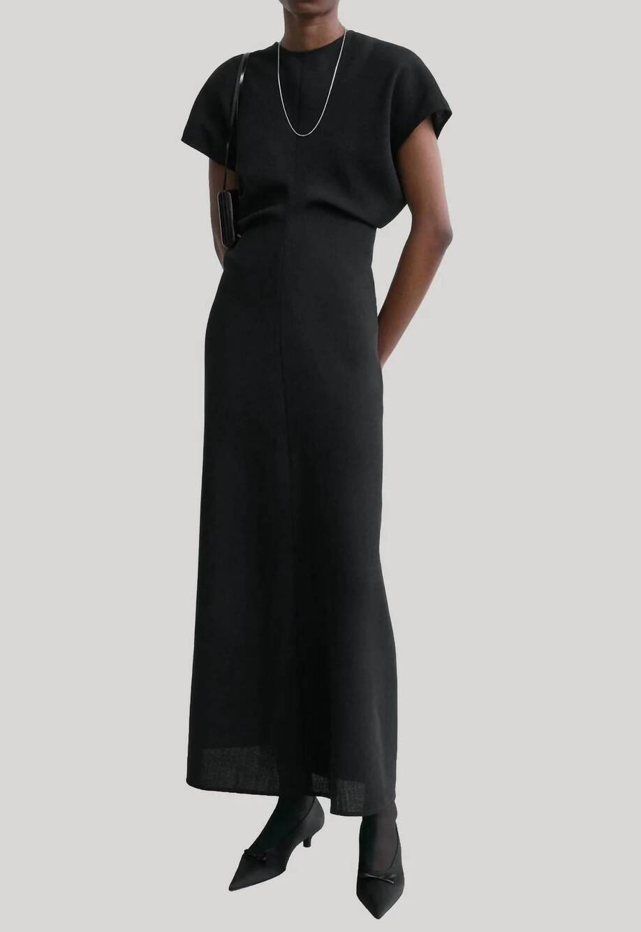 NEW TOTEME women's slouch waist wool dress in black